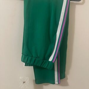 NWT Fabletics Green Pants Size Small